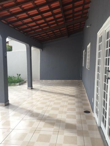 Vendo sobrado na QS 07 com ótima localização, aceitamos financiamento bancário - Foto 14