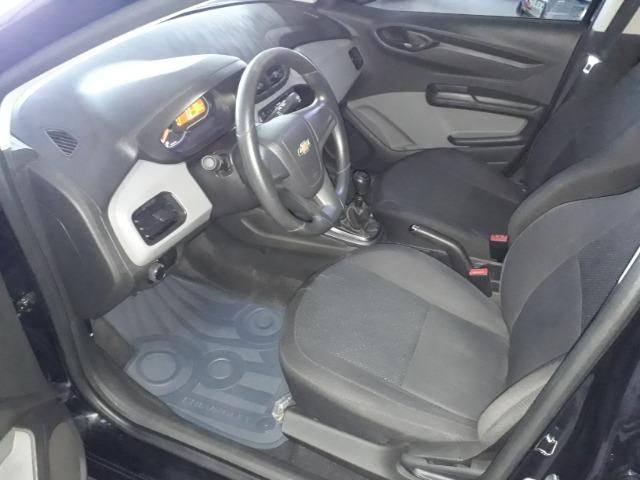 Onix hatch joy 1.0 8V FlexPower 5p Mec -2017- - Foto 6