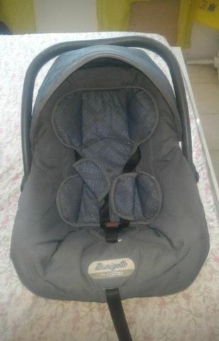 Vendo cadeirinha de criança pra veículo e um bebê conforto - Foto 3