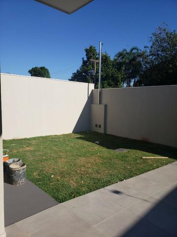 Linda Casa Nova Com Edícula nos Fundos - Foto 17