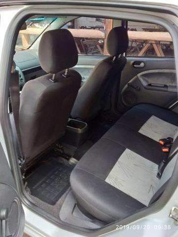 Carro/ *