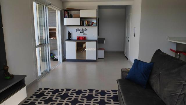 Linda cobertura alto padrão 3dorm 1suite finamente mobiliada 2vagas no centrinho Ingleses - Foto 18