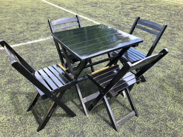 Mesas e cadeiras dobráveis para seu estabelecimento - Foto 5