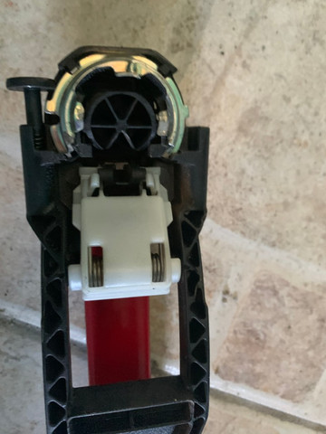 Maçaneta externa dianteira vw gol g5/g6 original - Foto 4