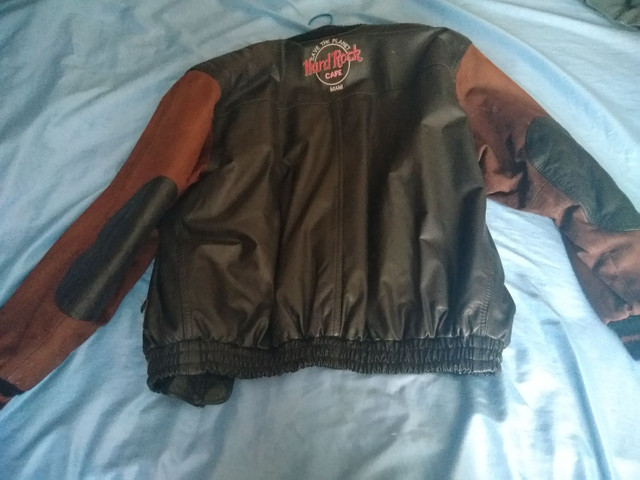 jaqueta de couro hard rock cafe