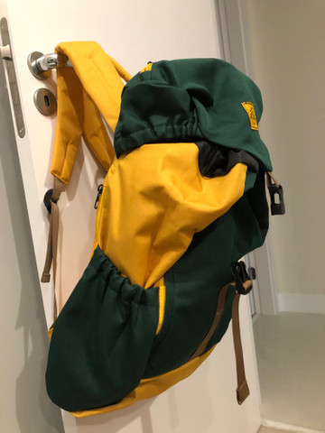 Mochila Brasil PULL&BEAR (nova) Oportunidade!!! - Foto 3