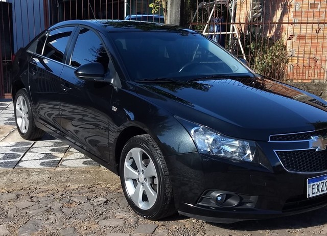 CRUZE 1.8 LT AUTOMÁTICO