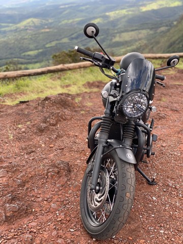 TRIUMPH BONEVILLE T120 ACE