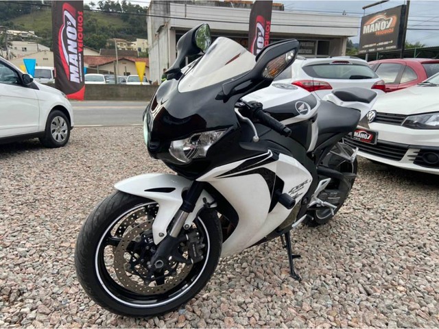 HONDA CBR 1000 RR FIREBLADE