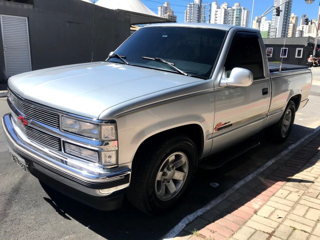 SILVERADO ANO 99