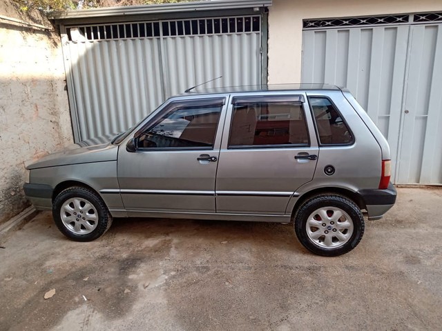 UNO TOP DEMAIS  37  9- *