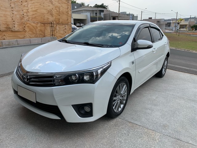 TOYOTA COROLLA 2.0 XEI