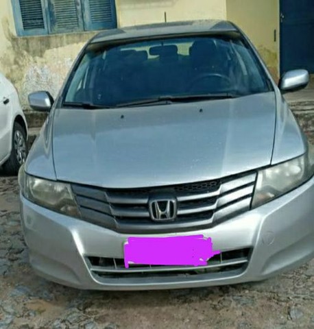 AUTOMÓVEL HONDA CITY