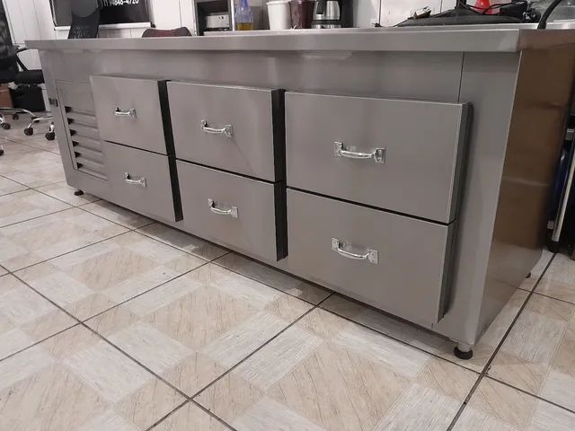 Balcão refrigerado com gavetas, sob medida! Solicite ja seu orçamento