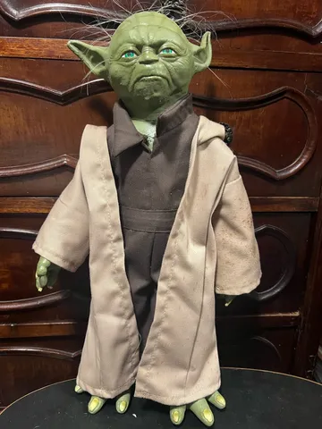 Caneca Formato 3D Mestre Yoda Star Wars - Ideal Lar