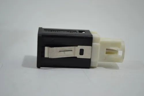 Tomada Entrada Usb Bmw Z4 Roadster 2014 Original - Foto 2