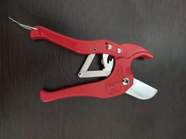 Tesoura Para Cortar Tubo de PVC 42mm - Noll  - Foto 2