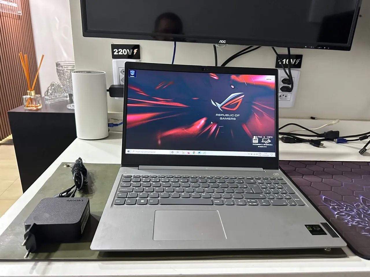 Notebook Lenovo (muito novo) - Foto 3