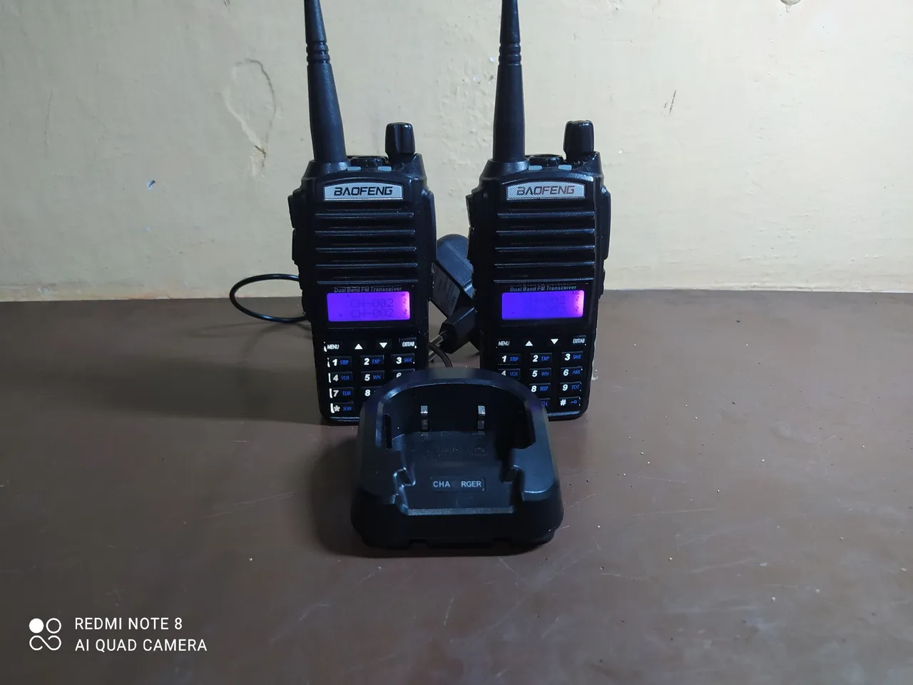 Rádio Baofeng UV82 Dois rádios