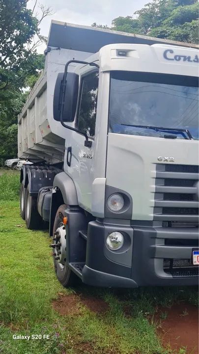 Caminhão a Diesel em Ótimo Estado