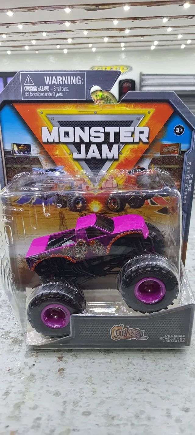 Miniatura 1/64 - MONSTER JAM - CAIAVERA