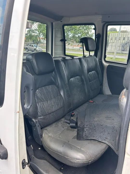Sucata Fiat Doblo Adventure 1.8 Gasolina 2005 - Foto 2