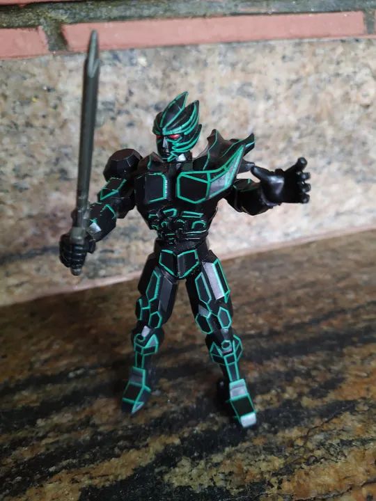 Boneco de ação articulado - Ecliptor Power Rangers Guerreiro futurista