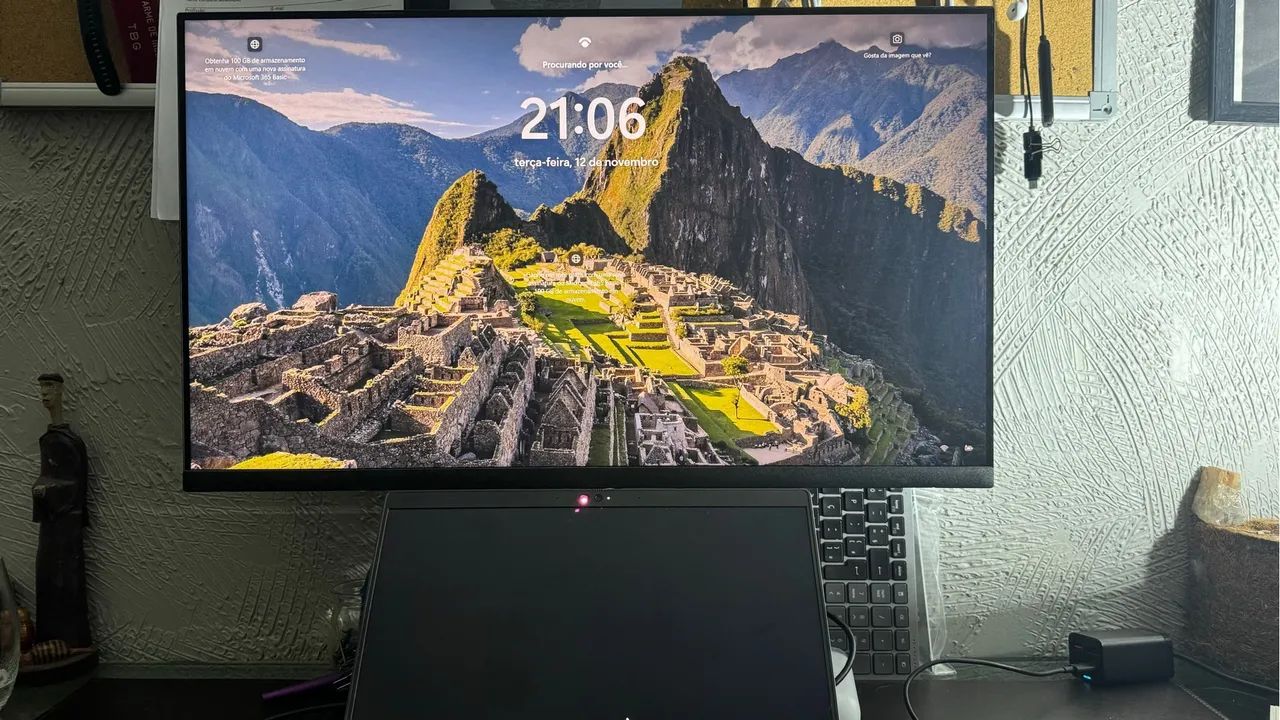 Monitor DELL P2722h