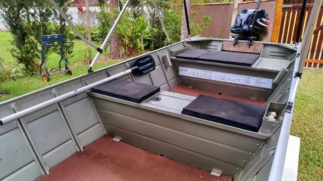 Barco de Aluminio de 6 mtrs c/  motor de popa Parsun 40 Hp - 2 T rabeta longa 20" - Foto 9