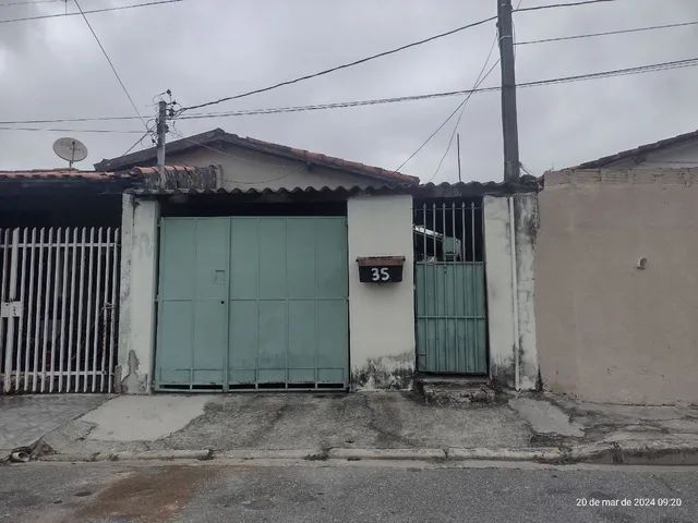 Captação de Casa a venda na Rua Teófilo Augusto de Campos, Conjunto Habitacional José Benedito de Moura Bona, Taubate, SP