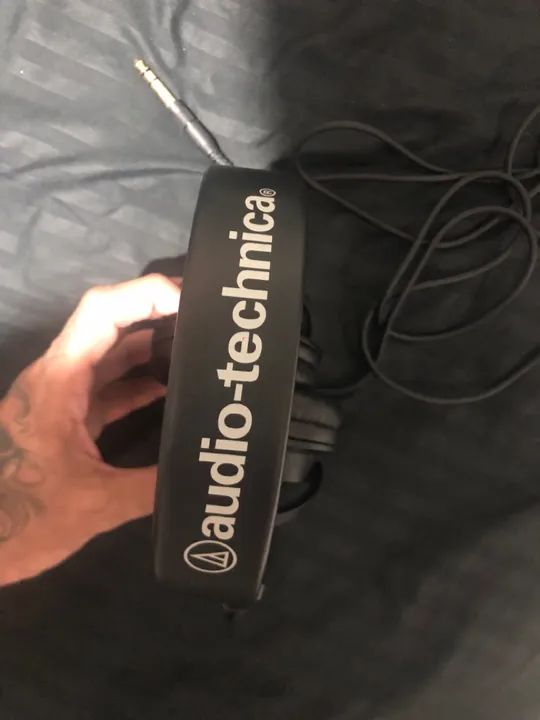 Kit Microfone Audio Technica AT2020 + FONE AUDIO TECHNICA ATH-M20x - Foto 4