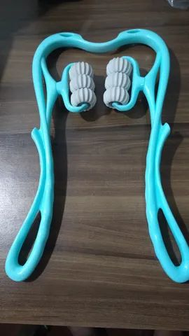 Massageador para pescoço