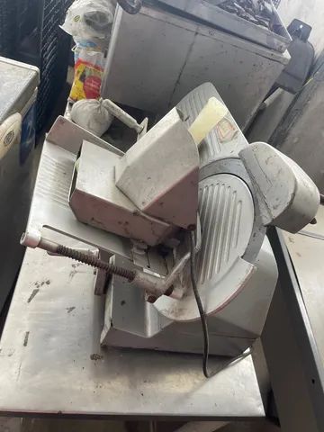 Fatiadora industrial semi nova