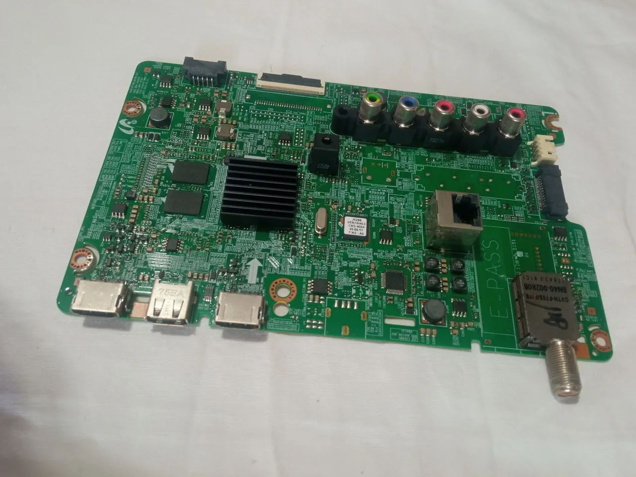 Placa principal TV Samsung UN40J5200AG - Foto 2