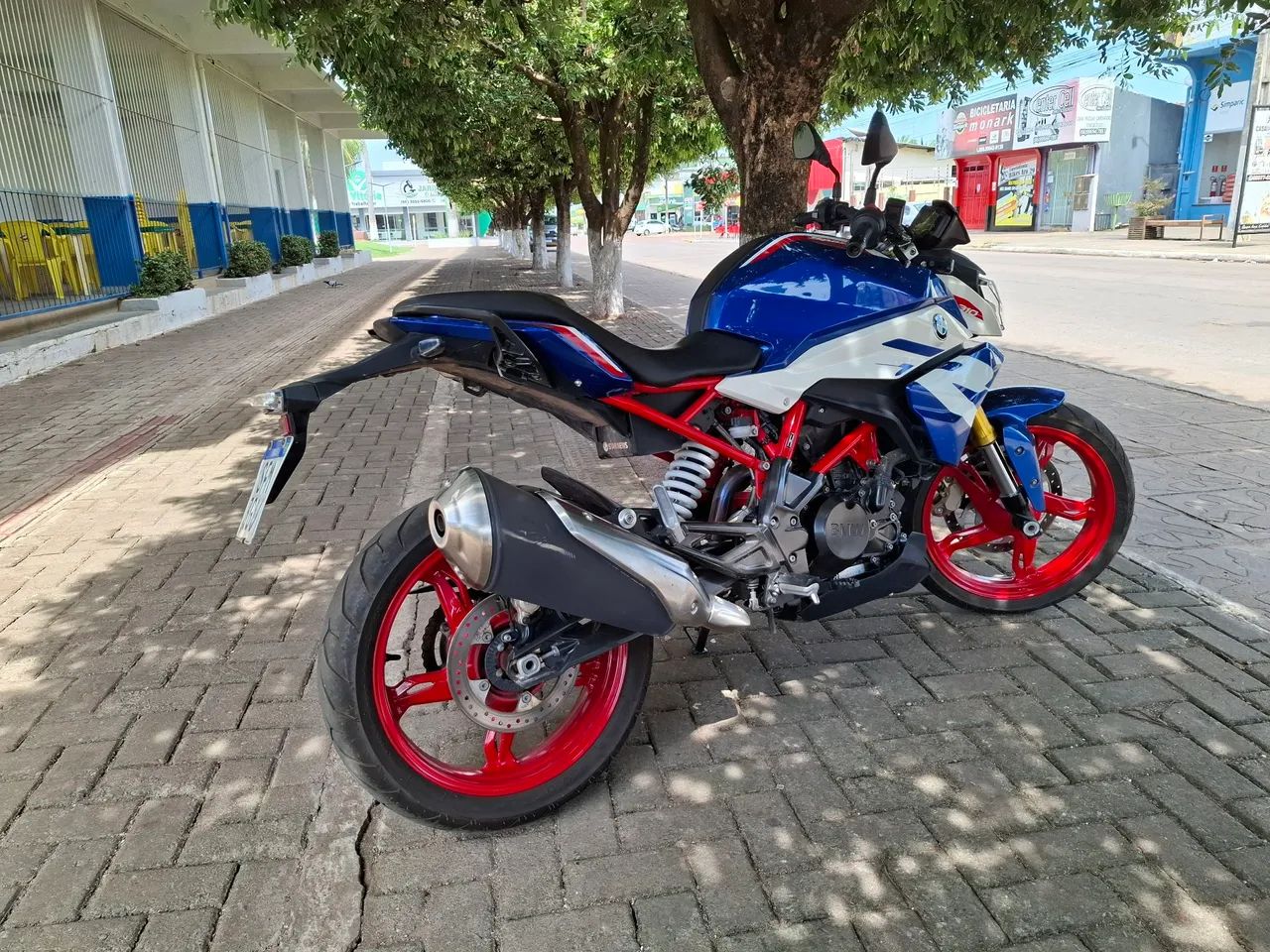 BMW G 310 R 2024