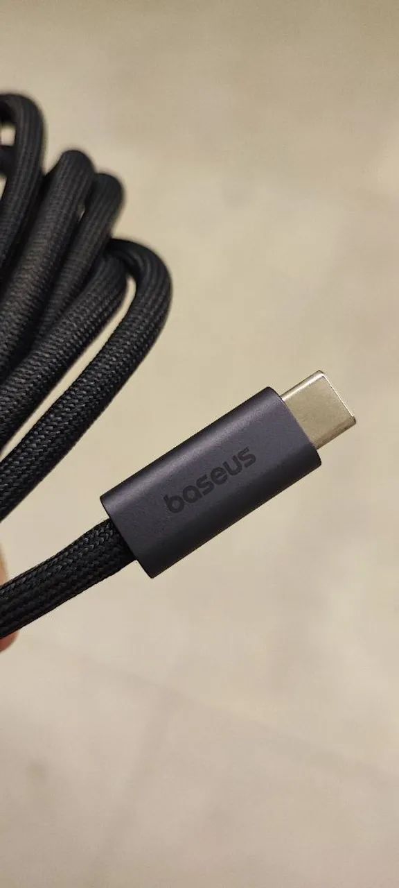 Cabo Baseus USB-C 240W 20Gbps - Foto 5