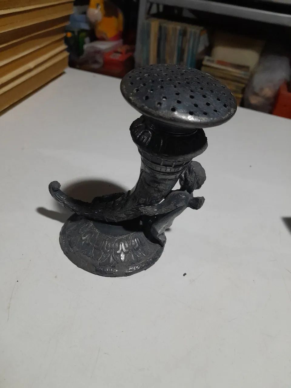 Castiçal antigo peça única começo do século XX  - Foto 2