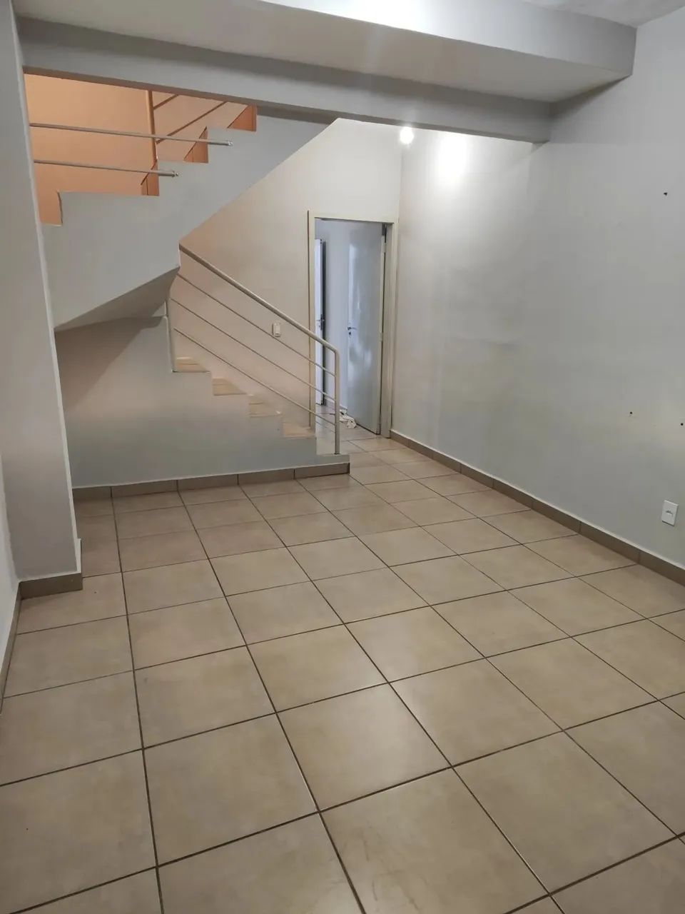 Sobrado para venda no Condomínio Serra da Canastra com 100m² e 2 vagas - Foto 3
