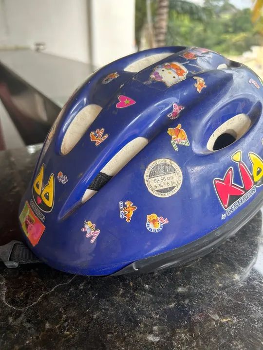 Capacete Infantil para Bicicleta - Azul com adesivos - Foto 5