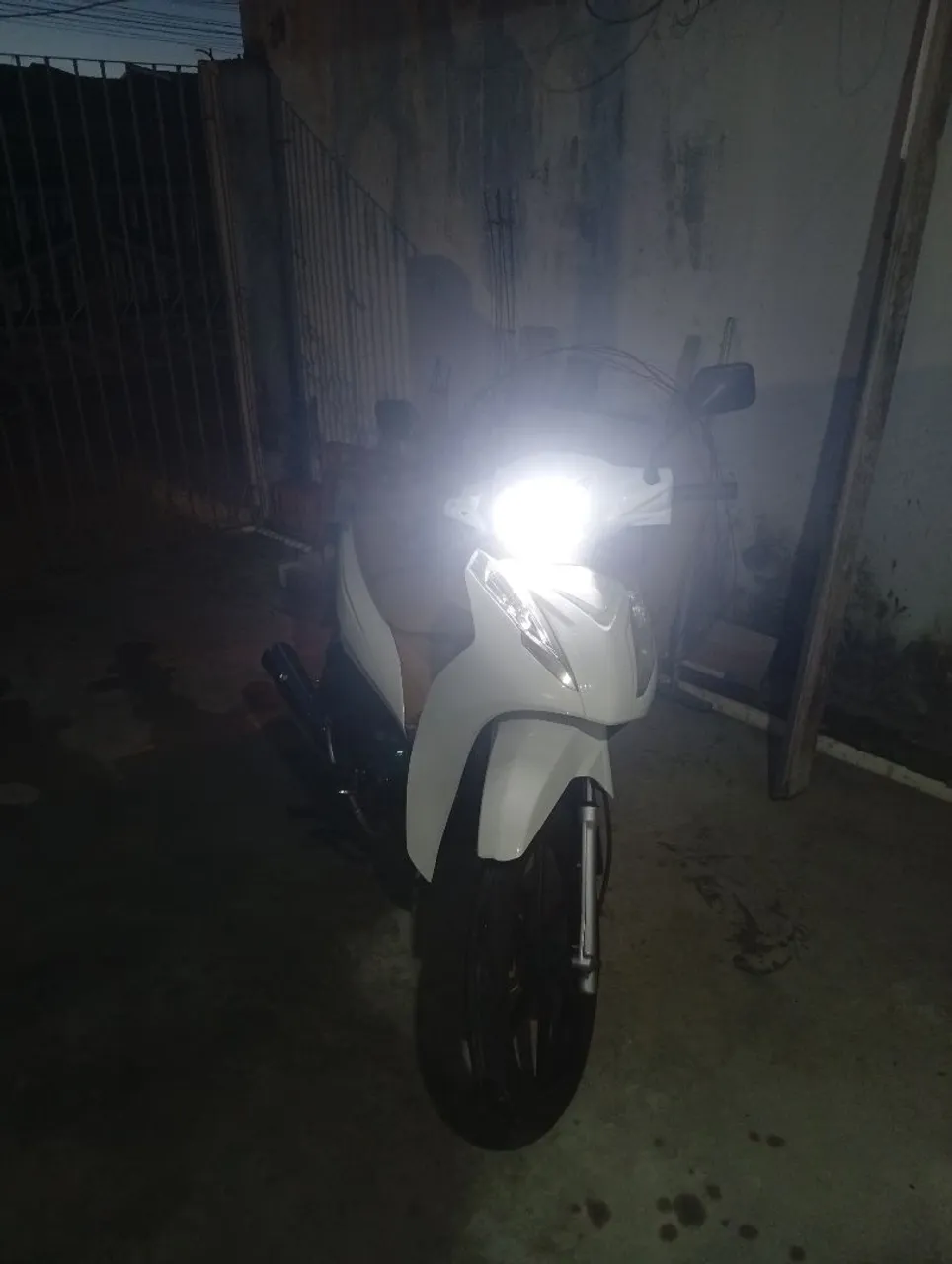 Motos SHINERAY RAY 50 no Brasil