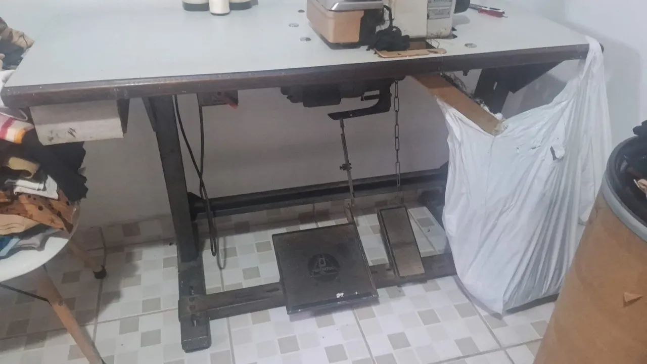 Máquina overloque  - Foto 2