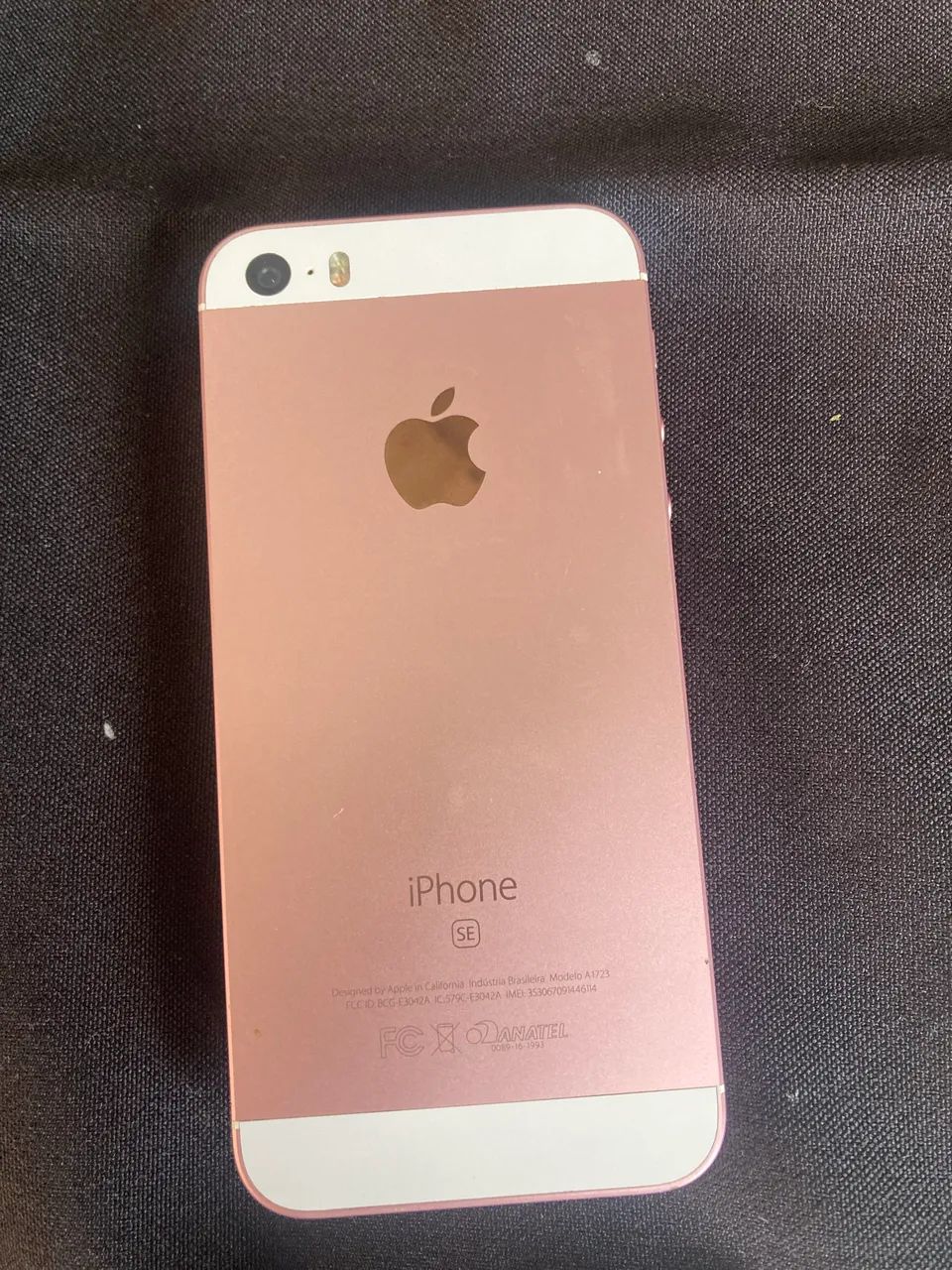 iPhone SE retirada de peças 