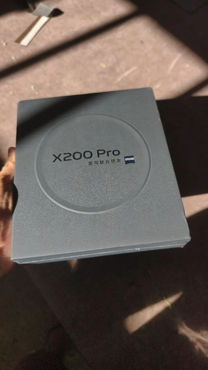 Vivo X200 Pro 512gb Titanium (prata)