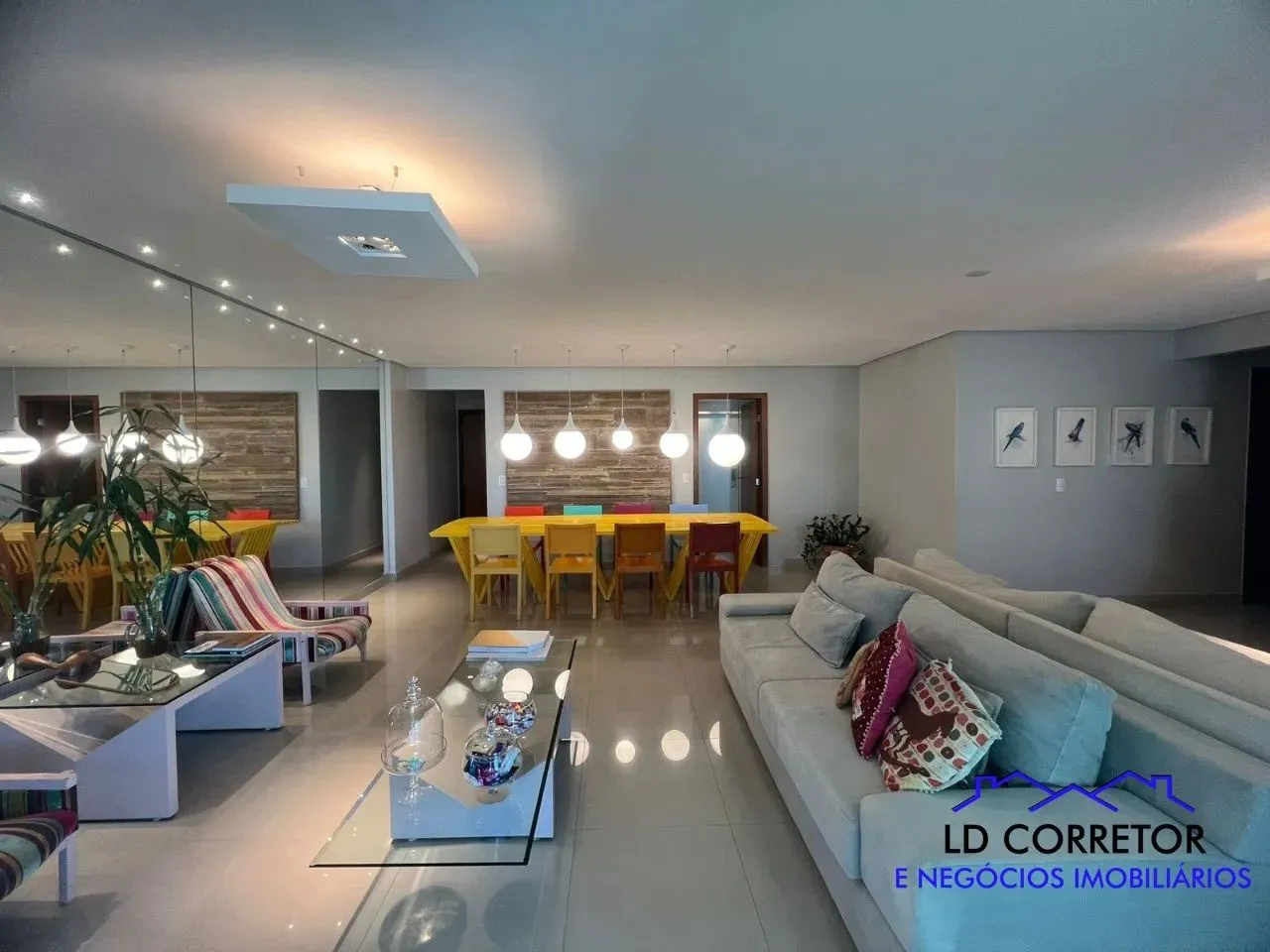 3 Suítes mobiliado no Jardim Goiás: Apartamento de 3 Suítes com Varanda e Vista Privilegia