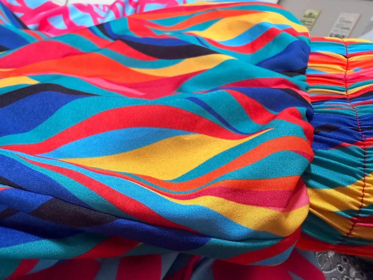 Conjunto top e calça, novo, tam M - Foto 3