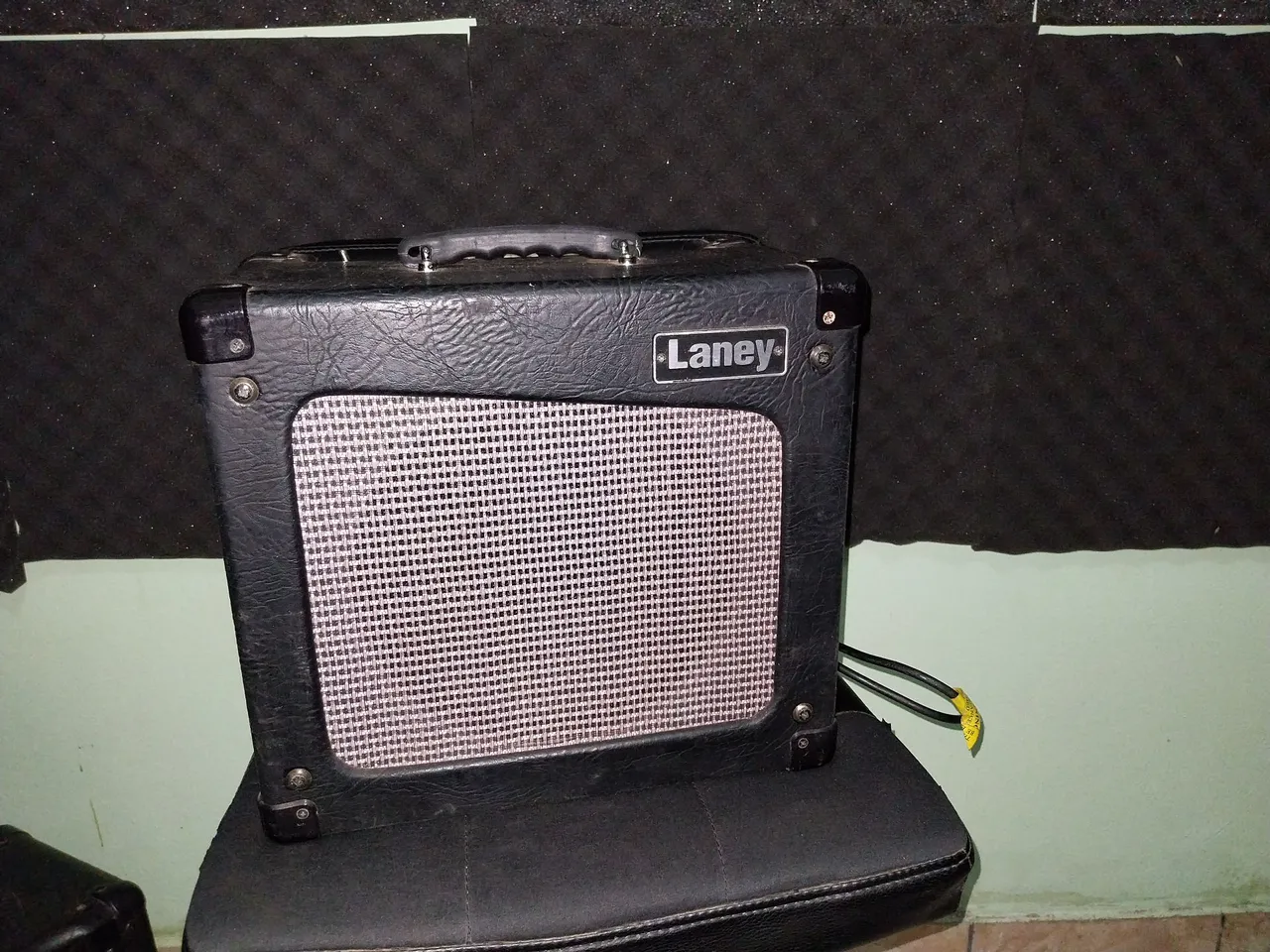 Amplificador Laney cub 10 para guitarra
