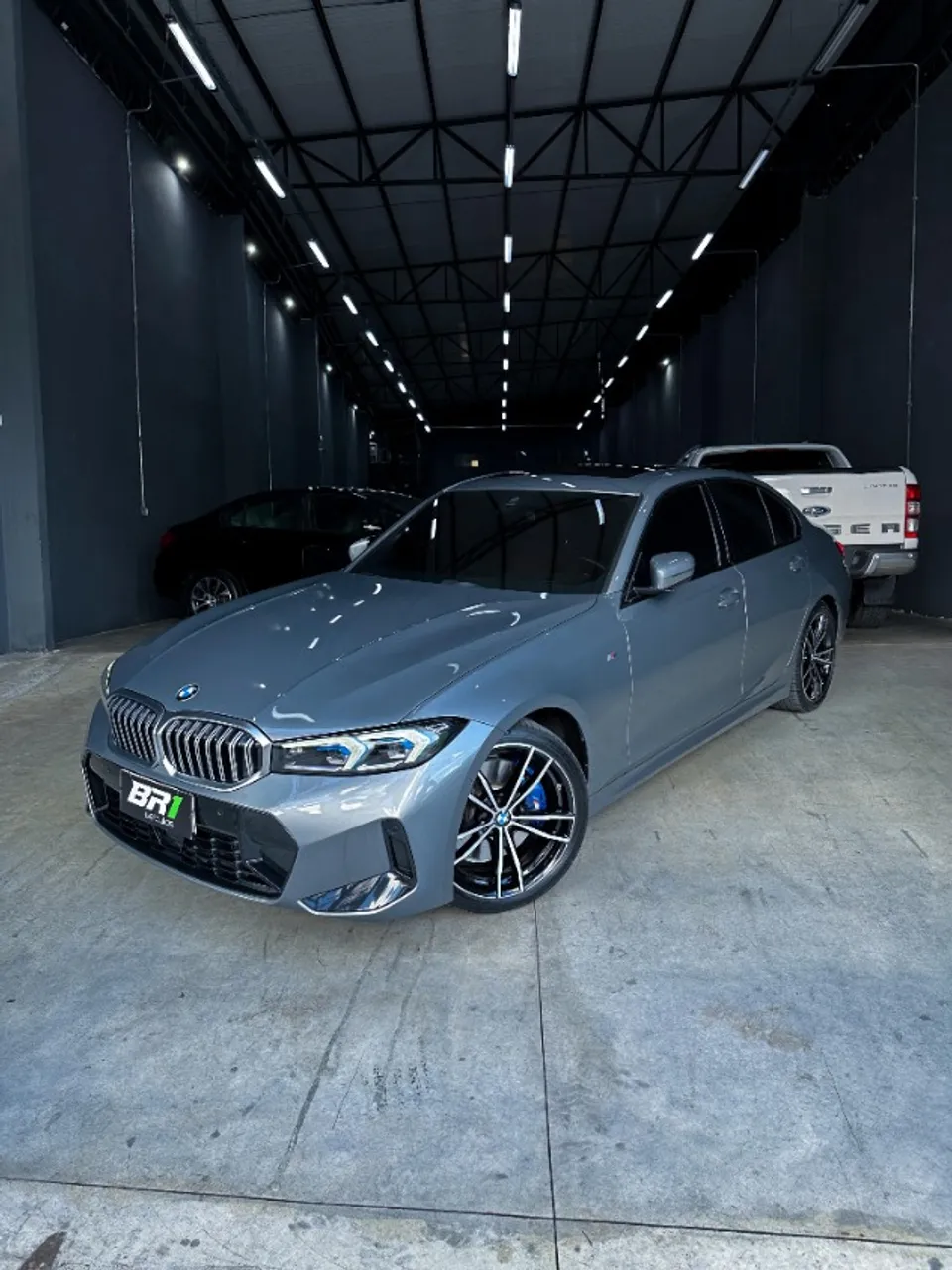 BMW 320i M Sport 2024, Carro em estado de zero, Baixa km, Garantia de Fabrica