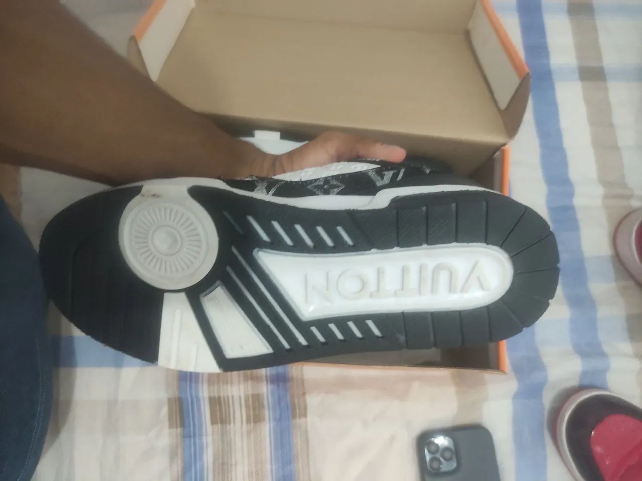 Tênis Louis Vuitton - Foto 2