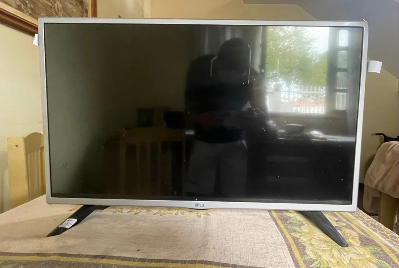 TV LG 32 e TV AOC 42