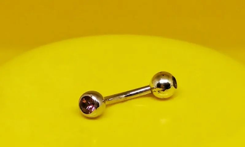 Piercing Curvado para Umbigo - Esfera com Pedra Rosa (Haste Curta) - Foto 2